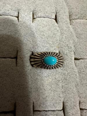 2 .925 RING AND 2 SILVER TONE RINGS