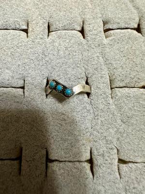 .925 STERLING SILVER JEWELRY & TURQUOISE EARRING