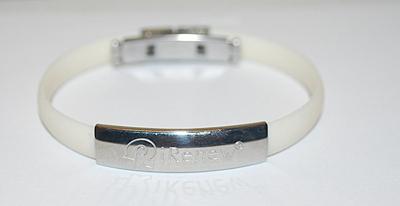 "RiRenew ©" BRACELET (2¼" Opening) White with Snap Closure