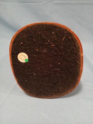 Sale Photo Thumbnail #258: Unsigned but I think the artist is Cheryl Joe. Base 6" x 5 1/2" height 11".