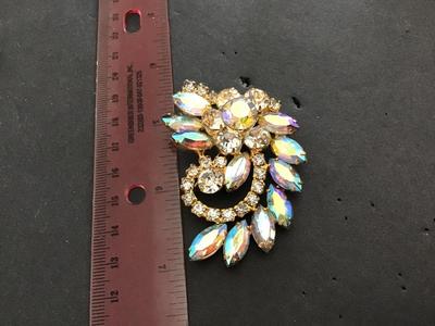 Juliana Delizza&Elster Sparkling Aurora Borealis Vintage Brooch