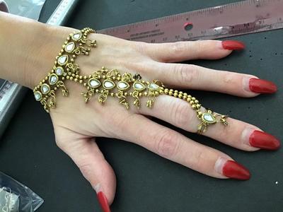 Bracelet Ring IDK. Lol