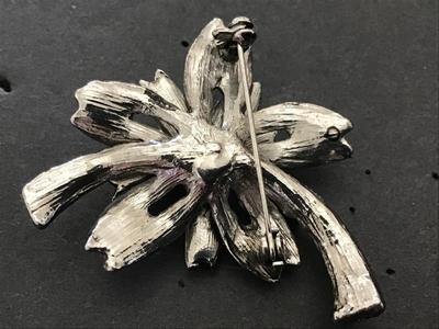 Blue Rhinestone Fashion Brooch