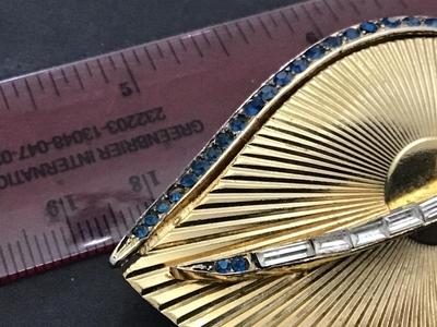 Vintage Ridged Leaf Baguette stem