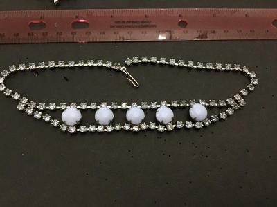 Beautiful Blue Rhinestone Vintage Necklace