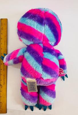 Sale Photo Thumbnail #629: Diagonal stiped pattern, bright colors. Good condition.