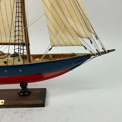 687 "Blue Nose" Ship Model