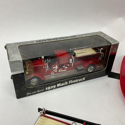 693 Large Assorted Fire Truck Lot