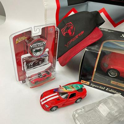 696 Dodge Viper Car Lot