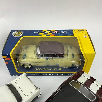 698 Lot Of Classic Chevy Die-Cast Model Cars