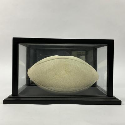 757 Circa 1980-1986 Autographed Football Of Atlanta Falcons By Team Roster