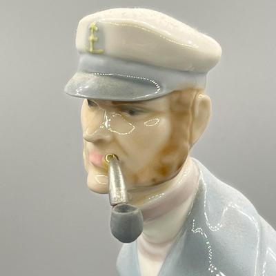 LOT 45L: Lladro Sea Captain Tall Figurine