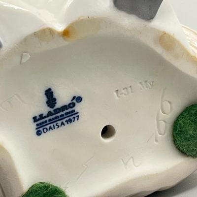 LOT 45L: Lladro Sea Captain Tall Figurine