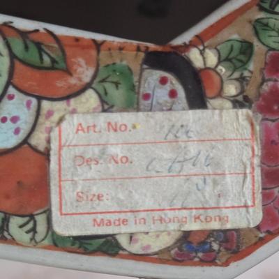 LOT 113K: Chinese Export Famille Rose Porcelain Fishbowl Planter