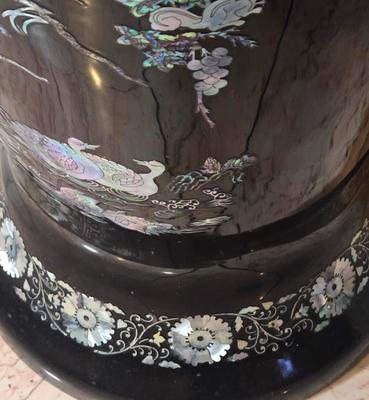 LOT 114K: Vintage Black Lacquer Vase with Mother-of-Pearl Inlay