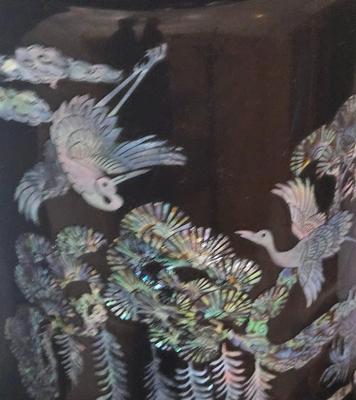 LOT 114K: Vintage Black Lacquer Vase with Mother-of-Pearl Inlay