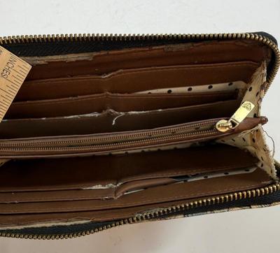 Sale Photo Thumbnail #192: In good used condition.