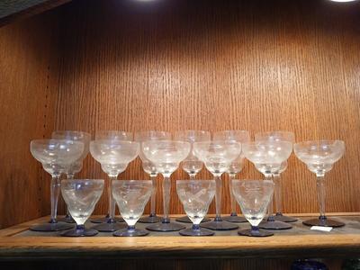 Sale Photo Thumbnail #584: (6) Water Goblet 7 3/4", (6) Champagne/Sherbet 6 1/2", (4) Cordial/Juice 3 1/2" Great Condition