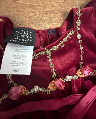 Sale Photo Thumbnail #320: In good condition, but a little discoloration on white collar.