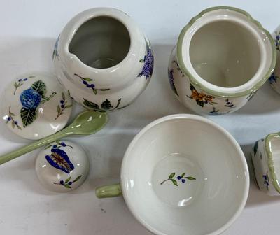 Sale Photo Thumbnail #247: In good condition.