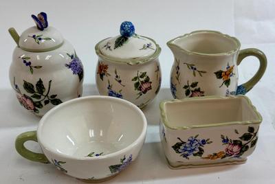 Sale Photo Thumbnail #245: In good condition.