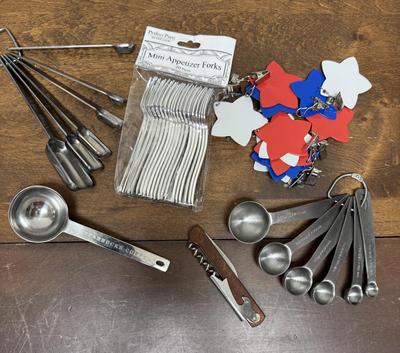 Sale Photo Thumbnail #42: In good condition.