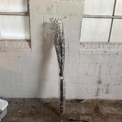 590 New Set of LED Light up Branches (AS-IS)