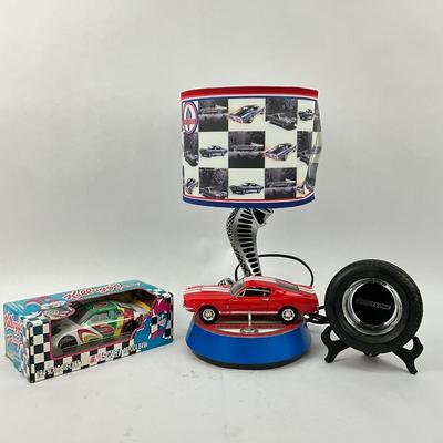 772 Racing Car Decor Lot