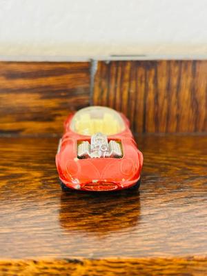 MATCHBOX SUPERFAST NO. 36 HOT ROD DRAGUAR DIE CAST TOY CAR