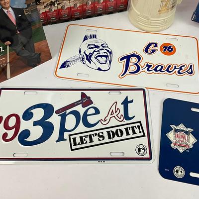 779 Atlanta Braves Merchandise