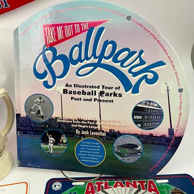 779 Atlanta Braves Merchandise