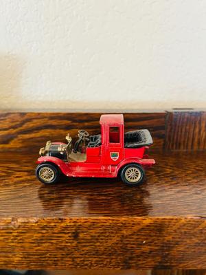 VINTAGE MATCHBOX MODELS OF YESTERYEAR 1912 PACKARD LANDAULRT