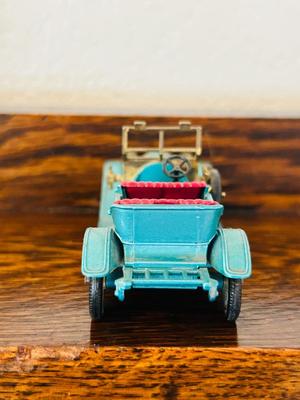 MATCHBOX LESNEY MODELS OF YESTERYEAR 1909 THOMAS FLYABOUT N0. Y-12