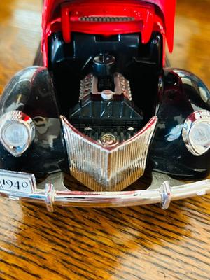 GOLDEN WHEEL DIE-CAST 1940 FORD TEXACO GAS OIL TANKER TRUCK