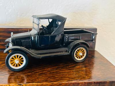 GOLDEN WHEEL DIECAST YELLOW PEPSI COLA SODA DELIVERY TRUCK & NATIONAL MOTOR MUESUM 1925 FORD