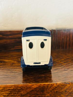 NATIONAL MOTOR MUSEUM MINT 1931 FORD MODEL A & PEPSI DIE-CAST DELIVERY TRUCK