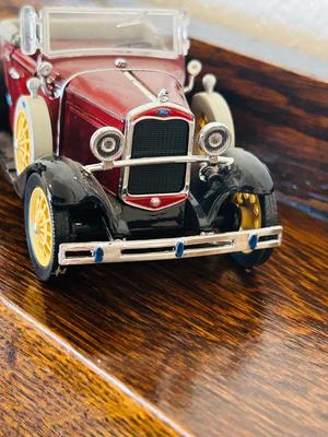NATIONAL MOTOR MUSEUM MINT 1931 FORD MODEL A AND GOLDEN WHEEL FORD MODEL T PEPSI COLA DELIVERY TRUCK