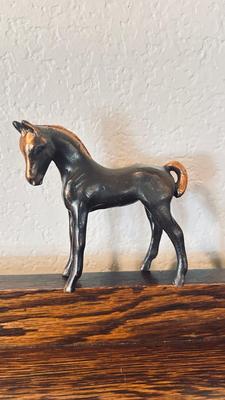 VINTAGE HEAVY BRONZE COLT AND BUCKING BRONCO VAQUERO COWBOY