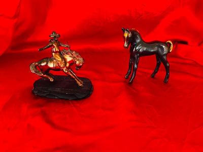 VINTAGE HEAVY BRONZE COLT AND BUCKING BRONCO VAQUERO COWBOY