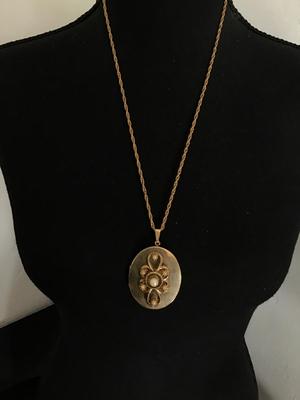 Sale Photo Thumbnail #9: See photos