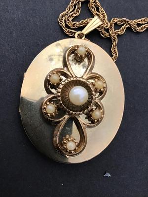 Sale Photo Thumbnail #13: See photos