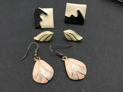 Sale Photo Thumbnail #148: Please see attached