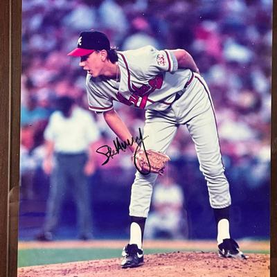 826 Framed And Autograph Of Steve Avery 1991 N.L.C.S MVP