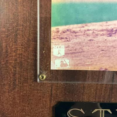 826 Framed And Autograph Of Steve Avery 1991 N.L.C.S MVP