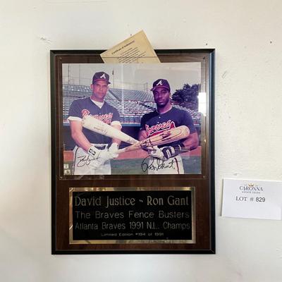 829 MLB Photograph David Justice And Ron Gant 1991 N.L. Champs