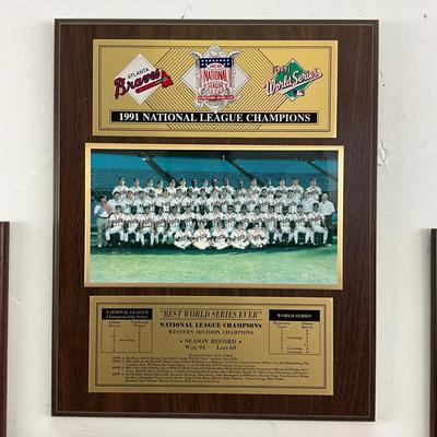 833 Atlanta Braves National Team Photo Plaques
