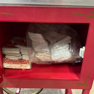 902 Maxi-Matic Popcorn Machine