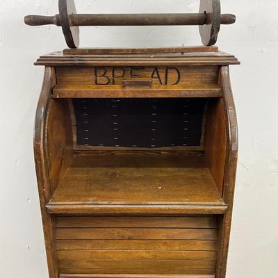 909 Pine Produce Storage With Paper Towl Rack