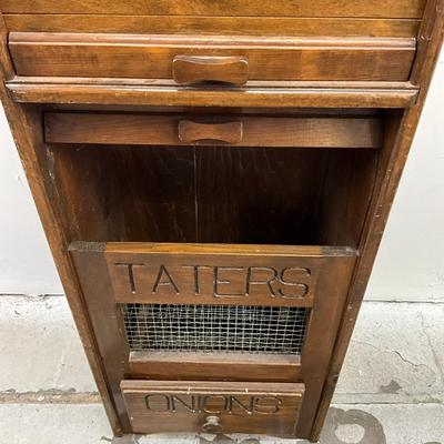 909 Pine Produce Storage With Paper Towl Rack