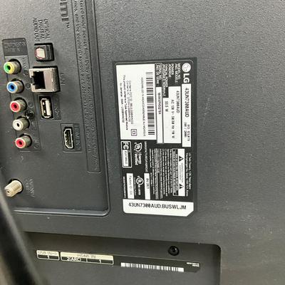 913 LG 2021 Flatscreen Television 43 Inch